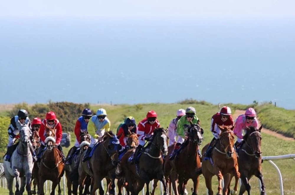 Brighton Racecourse: A Historic Venue with Unique Features and Major Races