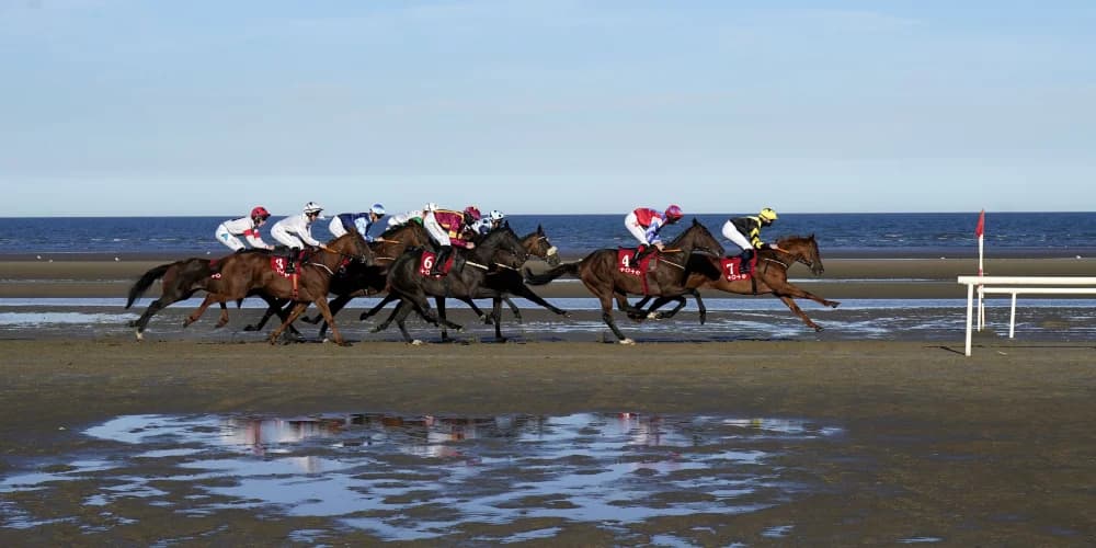 Life’s a beach for Williams after Laytown win with Ivasecret