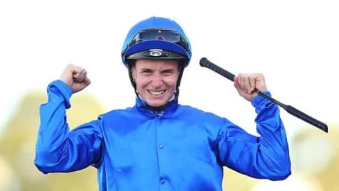 James McDonald Shines Aboard Pisces in Blue Sapphire Stakes