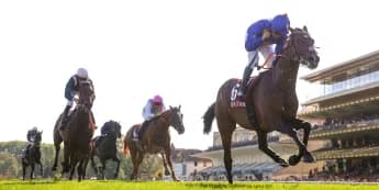 Moon rising ahead of Grosser Preis von Baden bid