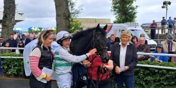 Fleur De Chine continues upward progress with Gowran Classic win