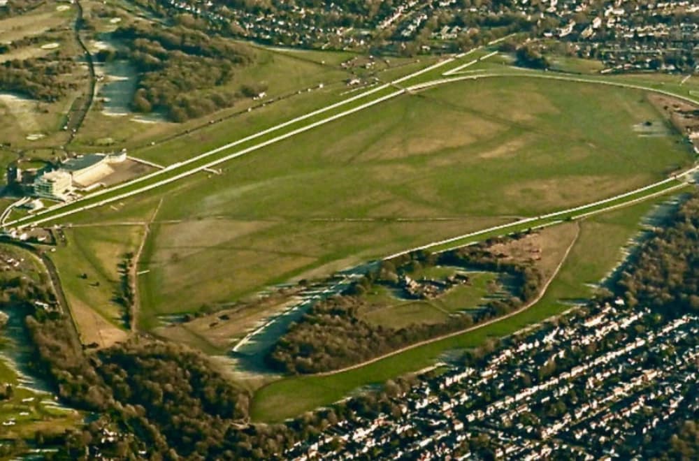 "Epsom Downs: Discover the Historic Racecourse Where Legends Are Made"