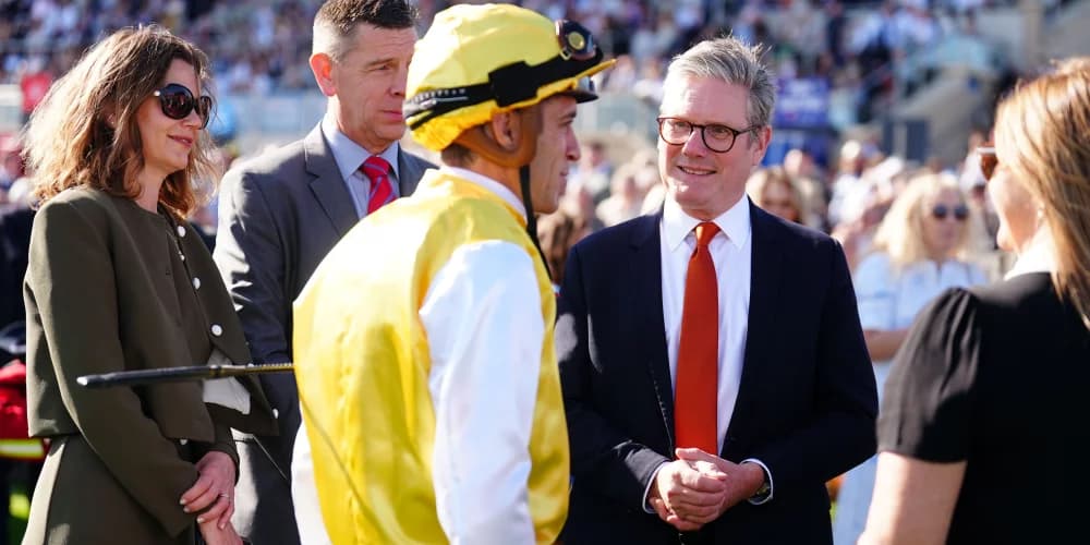 Soumillon Lauds Sunway After Near Miss in Betfred St Leger