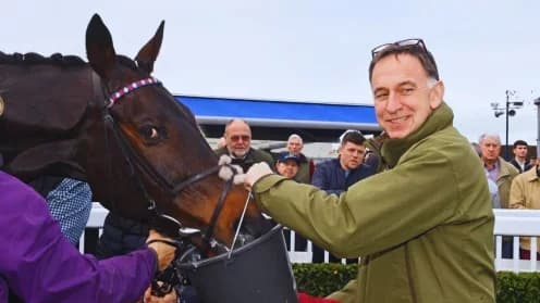 Quilixios Shines in Barberstown Castle Chase Victory at Naas