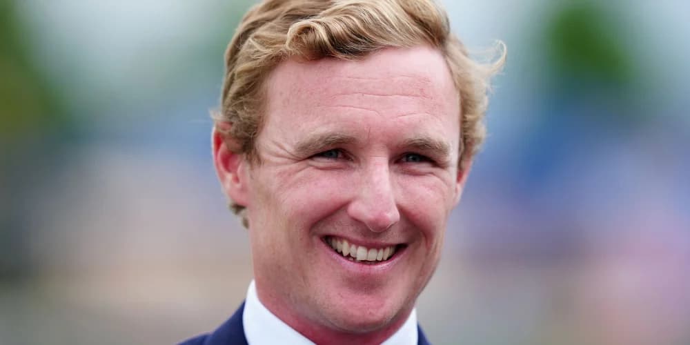 "Champagne Dreams: Bay City Roller Aims for Top-Level Success at Doncaster!" "Champagne Dreams: Bay City Roller Aims for Top-Level Success at Doncaster!"